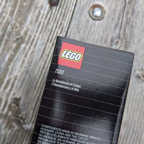 Lego BrickHeadz The Mandalorian and The Child Set NWOT - Picture 4 of 4